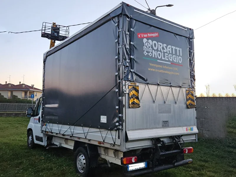 Auto, furgoni e minibus