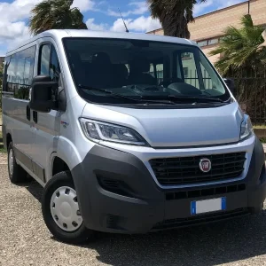 Minibus 9 posti